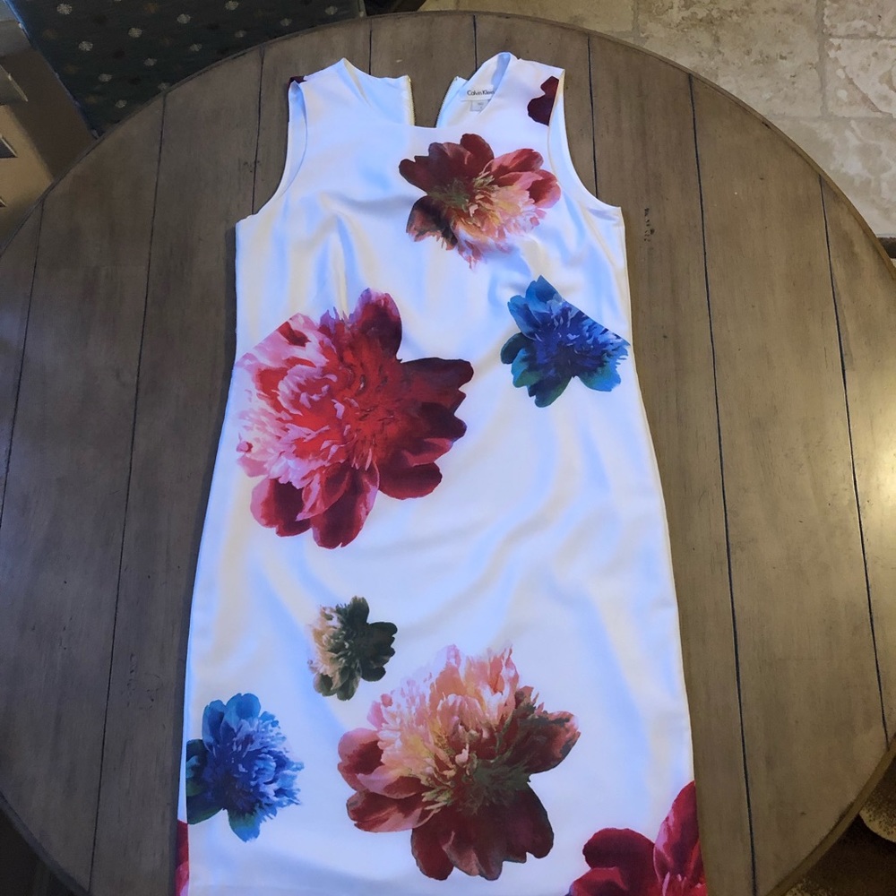 White floral dress 💝